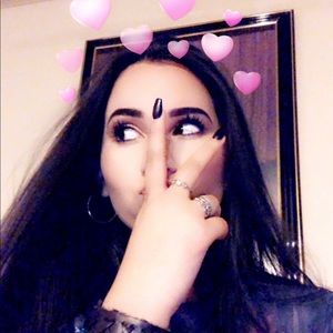 Meet your Posher, Josephine